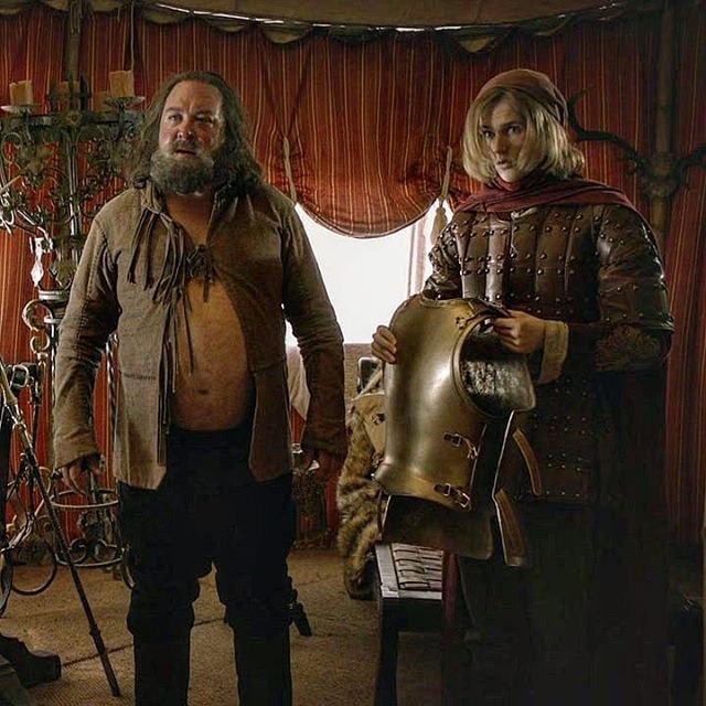 “You heard the hand, the king is too fat for his armor. Go get the breast plate stretcher!” Robert Baratheon