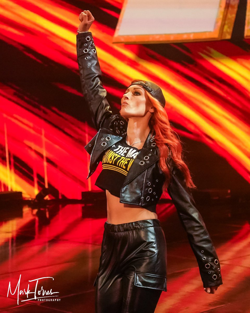 The grind never stops 🔥 @BeckyLynchWWE #WWE