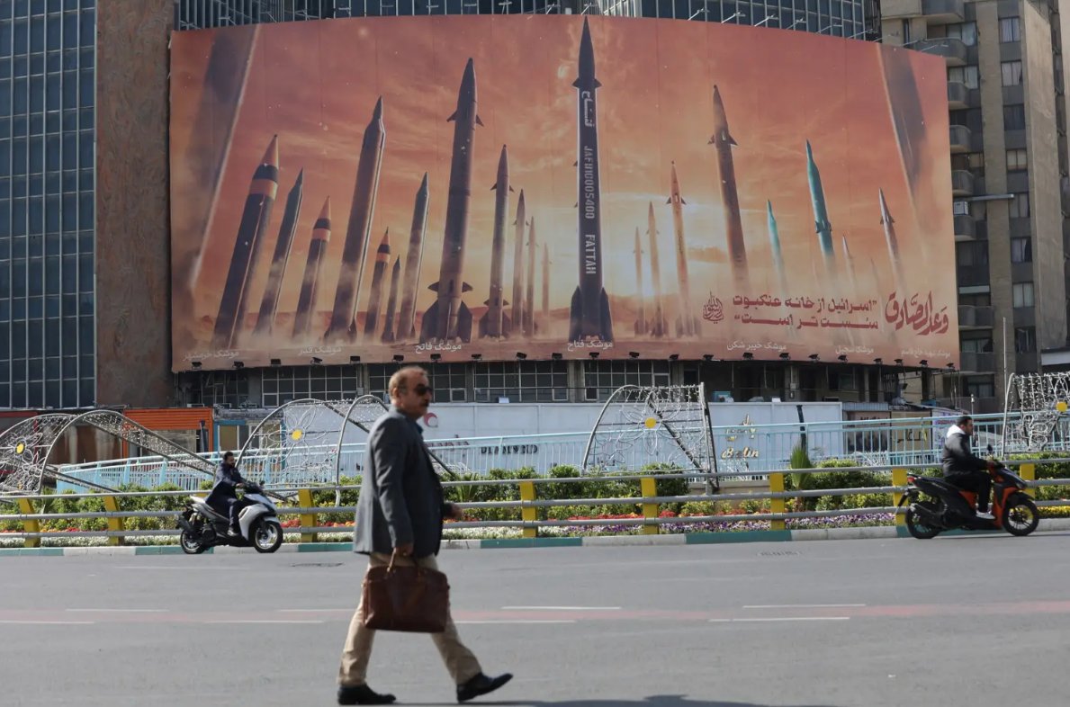 's tweet image. Ci sono mille ragioni per cui va evitata un’ulteriore escalation tra #Israele e #Iran. Un nodo strategico ineludibile resta però poco compreso: l'#isolamento dell’Iran non ha portato risultati positivi per la regione e neppure per la sicurezza di Israele &amp;gt; aspeniaonline.it/lescalation-me…