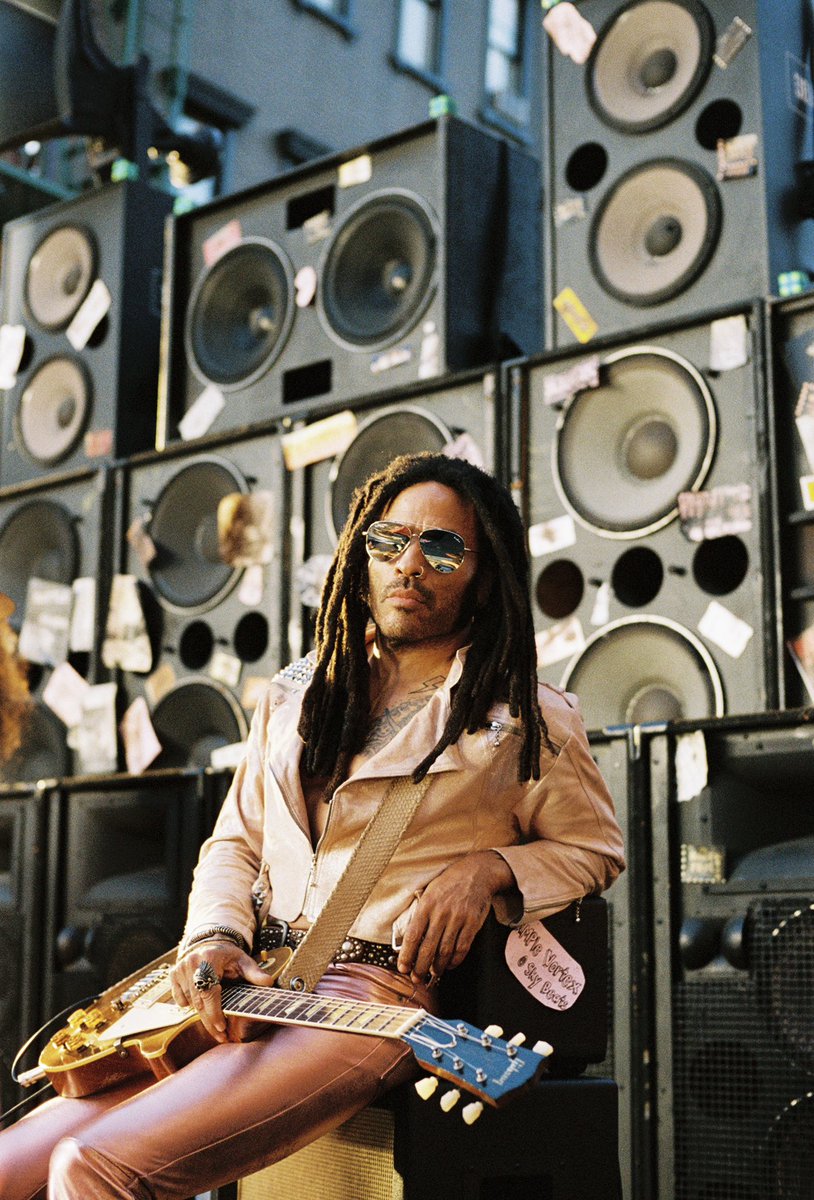 Williumm's tweet photo. Photographed the legendary @LennyKravitz 🎞️ https://t.co/IRXbE8hrWA