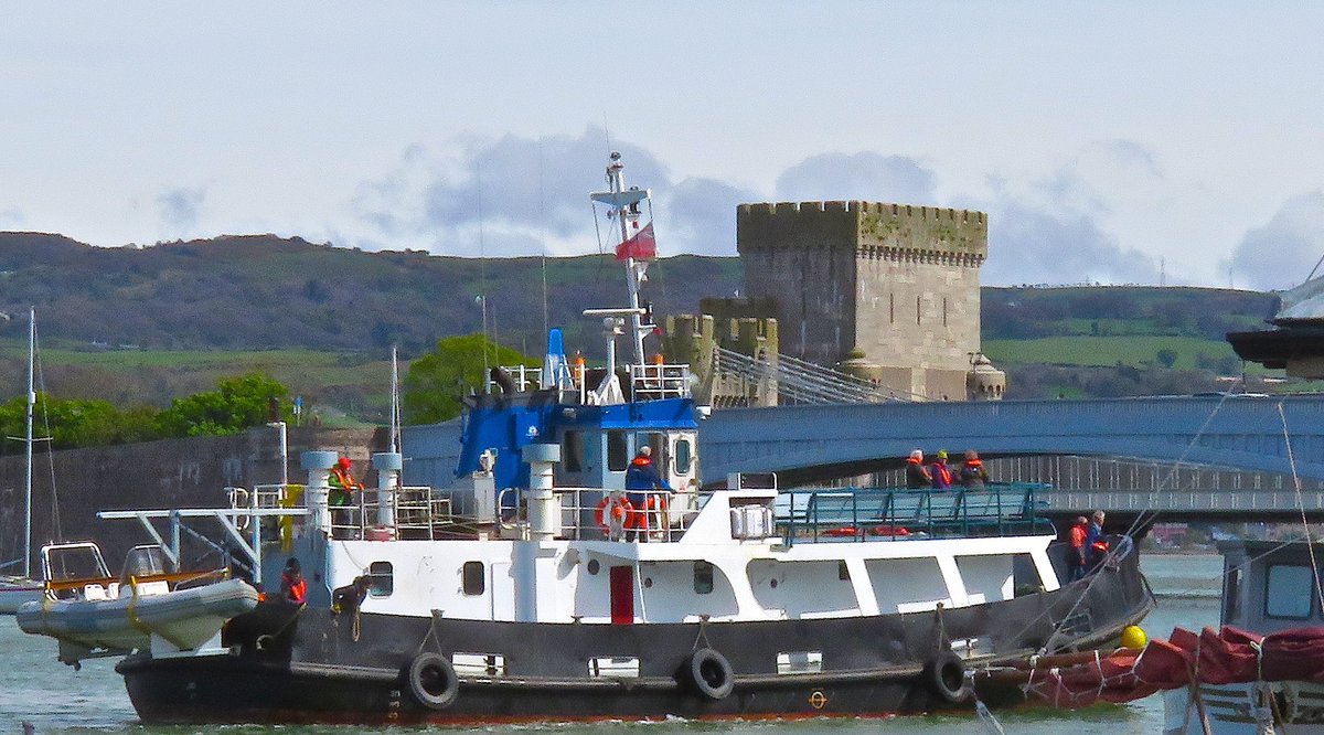 #islandreach before it’s #medical trip to #Madagascar from #conwy #northwales #ship #shipslog #setsail