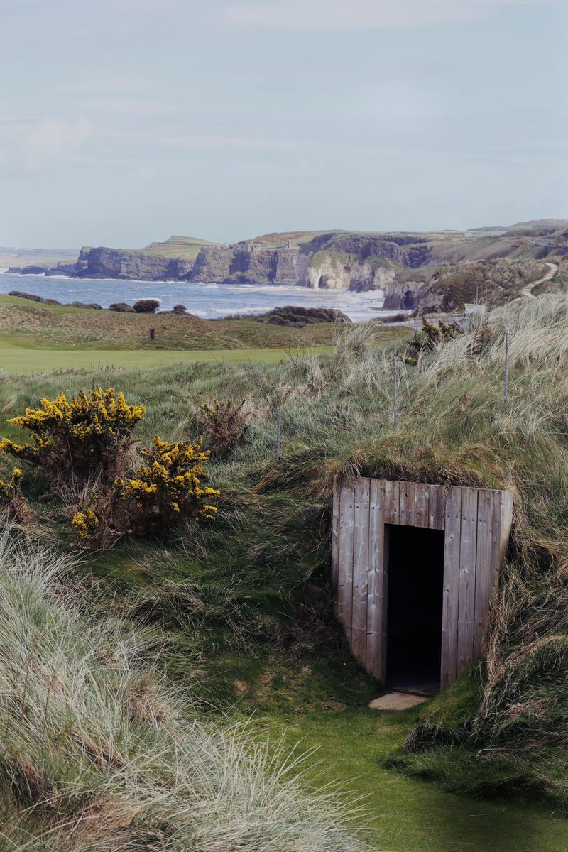 Magnificent conditions today @royalportrush. The course is in crazy good shape, especially given that it has rained every day for the past five millennia. Wonderful to have some filming in the can for @top100golf. 

#RoyalPortrush