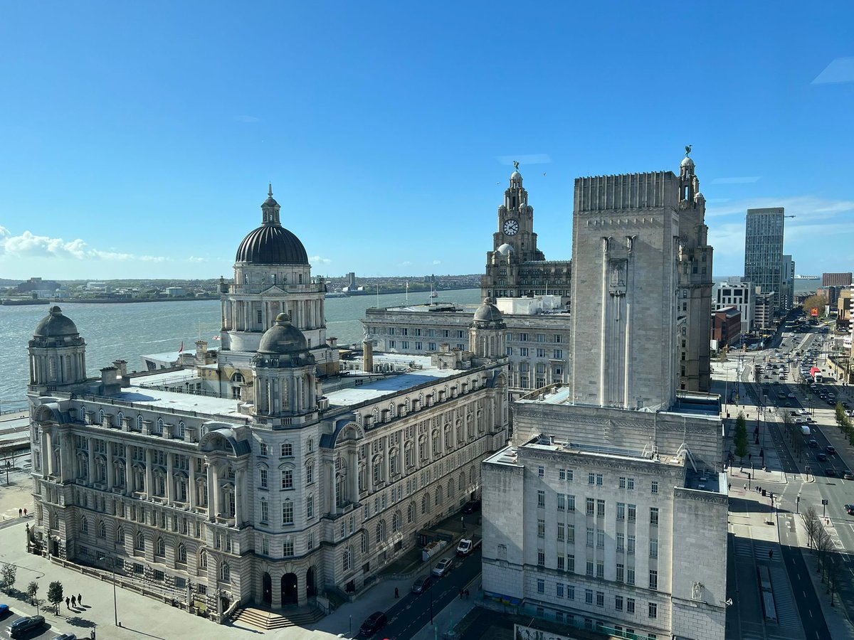 Rachmclean1's tweet photo. Thoroughly enjoyed chairing the first LCRCA Digital and Creative Cluster board in this beautiful city today! Fabulous team of people who are all eager to work to support the growth of the digital and creative sector in the Liverpool city region. #digitalcreativeclusterboard https://t.co/NmyLeFr7og