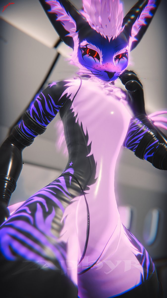 Want me to squeeze you with these? kinda gaaay if you ask me silly 💜