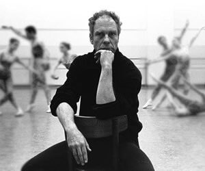 charddance's tweet photo. Happy Merce Day!
Photo: Martha Swope https://t.co/YOVs3GR5ra