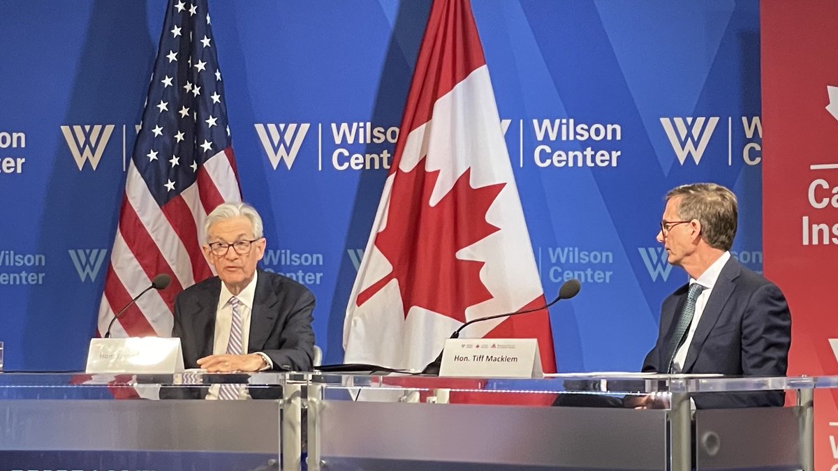 Great to have ⁦@federalreserve⁩ Chair Jerome Powell and ⁦@bankofcanada⁩ Governor Tiff Macklem at ⁦@TheWilsonCenter⁩ discussing #monetarypolicy #inflation and collaboration. ⁦@WahbaInstitute⁩