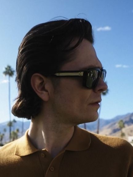 cutlerandgross's tweet photo. 24K Gold-plated details gild the 9495 Limited Edition frame, which is shaped to a curved silhouette with a cut at the browbar.

Exclusive quantities online and in-store now: https://t.co/MOwpNrQU3X https://t.co/YuJ8RHnARX
