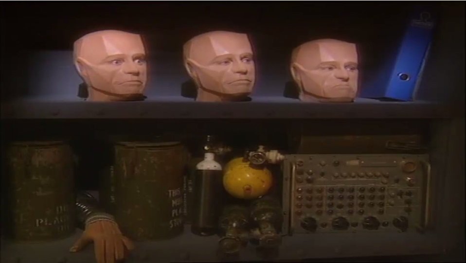 troybarnaschone's tweet photo. Knew I'd seen them before https://t.co/OhU5y8C7k6
