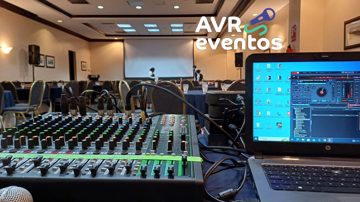 somosavr's tweet photo. #AVR_eventos 
Un servicio más de sonido profesional para evento corporativo: rendición de cuentas. En nuestros eventos cuidamos todos los detalles para que el sonido logre ser audible al 100 %, sin interferencias. 
#eventoscorporativos #sonido #avrsomosmás https://t.co/Fj4Os8kMEb https://t.co/kYWKDKZSc4