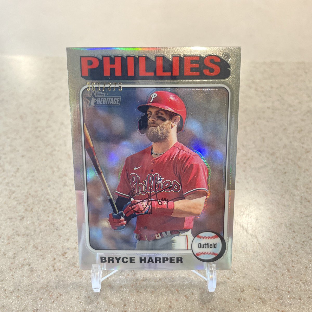 CardsIowa's tweet photo. @BeisbolCardBlog Harper /375 and a Gibson Topps in 3D. Pleasant surprise. https://t.co/EG28qNa8kj
