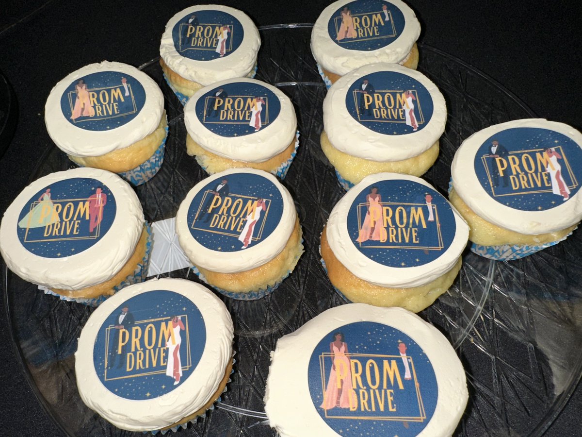 HARTs_HS's tweet photo. 2nd Annual Prom Drive pics pt.2! #prom #promdrive https://t.co/wf0kLkk7lY