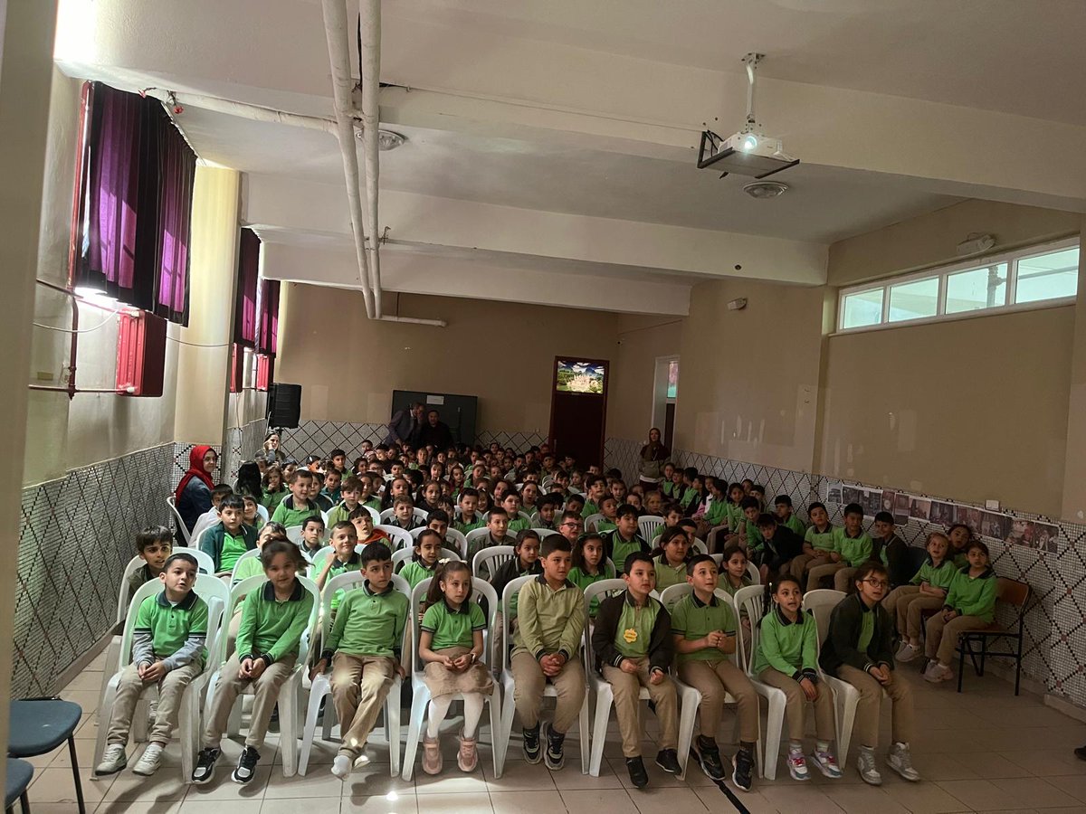 Okulumda Sağlıklı Besleniyorum programı kapsamında diyetisyenlerimiz tarafından sağlıklı beslenme, diyabet ve obezite konularında bilgilendirme yapılmıştır.
<a href="/meb_dhgm/">Destek Hizmetleri Genel Müdürlüğü</a> <a href="/omurfatih/">Ömür Fatih Karakullukçu</a> <a href="/ozkan_meb/">Özkan AVCI</a> <a href="/gokhanmurat1/">Murat YİĞİT</a> <a href="/AynrTurkoglu/">Aynur Türkoğlu</a> <a href="/konyamem/">Konya İl MEM</a>