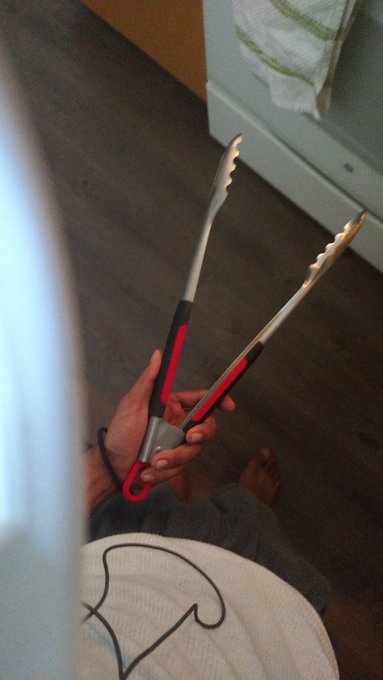 &divide; This is my favorite cooking set of Stainless Steel. I got a set that randomly came in the mail after<a href="/tag/money"class="tags"><span>#money</span></a>