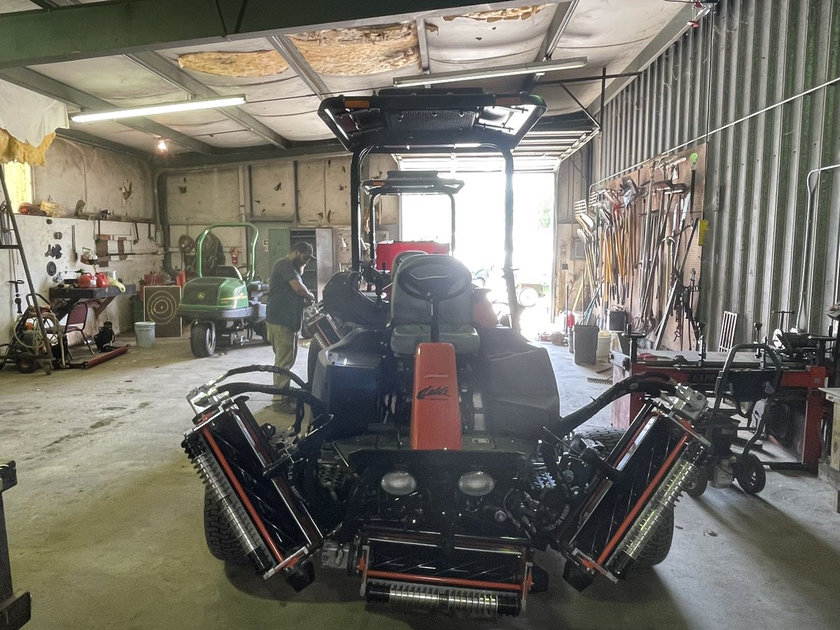 Busy Tuesday putting out bulk fertilizer from <a href="/SimplotTurf/">Simplot Turf & Horticulture</a> <a href="/kuhnturf/">kuhnturf</a> along with a happy mechanic checking over our new fairway mowers that were delivered by <a href="/Layton__Scott/">Layton</a> <a href="/LaddsGolfCarts/">Ladd's</a> Getting better everyday. <a href="/MSUTurfSchool/">Mississippi State Golf & Sports Turf Management</a> <a href="/HailStateGC/">MSU Golf Course</a>
