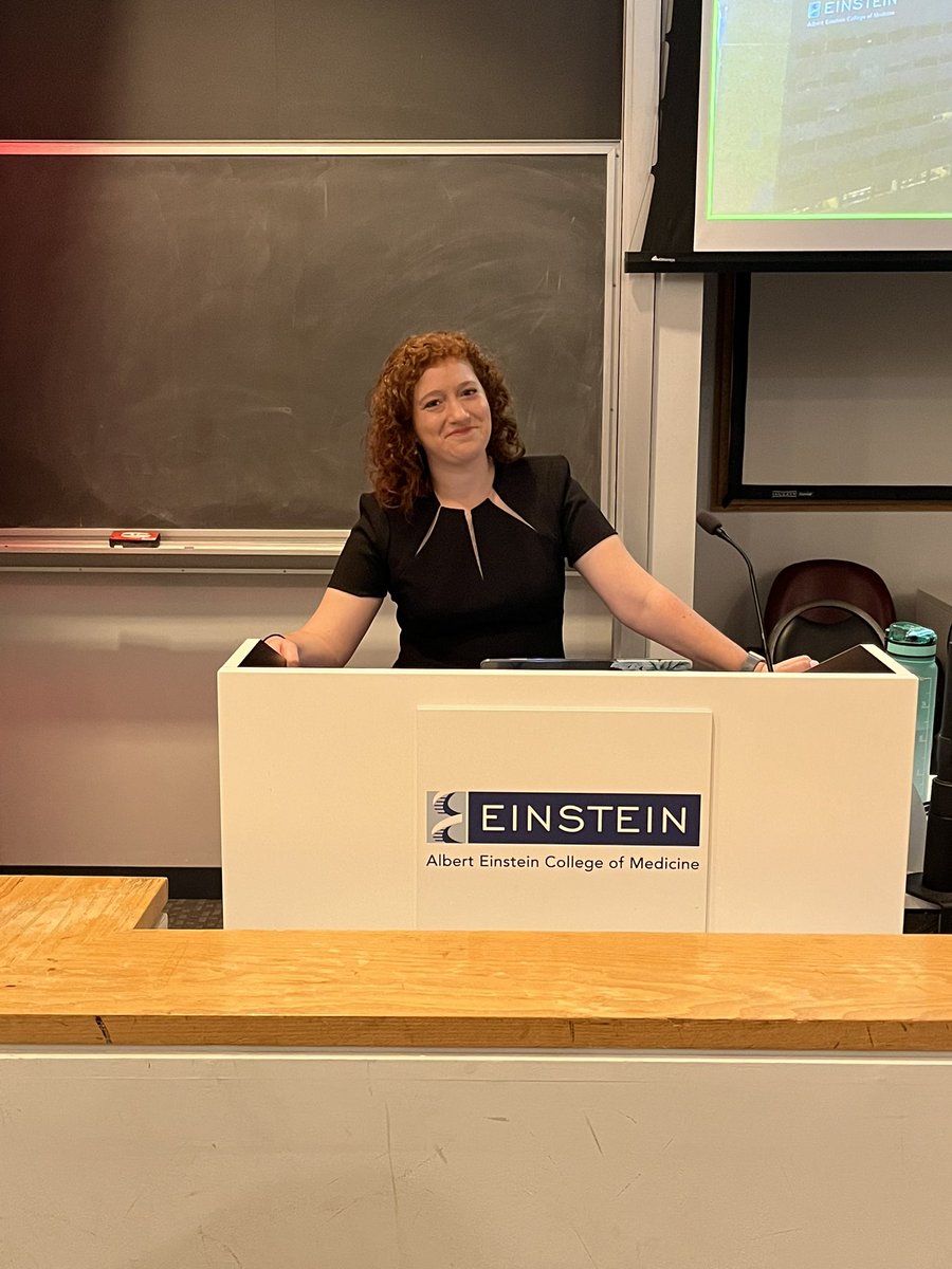 TheHematoPoet's tweet image. Thank you so much to everyone who came to support me for my thesis defense on Friday, and thank you to everyone who made it possible to reach this milestone!!
Could not have asked for a better thesis mentor than @Gritsman_lab !!
Cheers 🥂
- DOCTOR Shira G-S 🤓