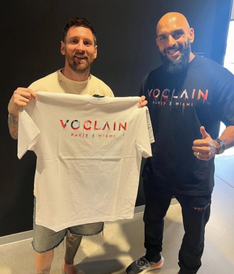 Leo Messi promoting his bodyguard Yassine’s new clothing line!