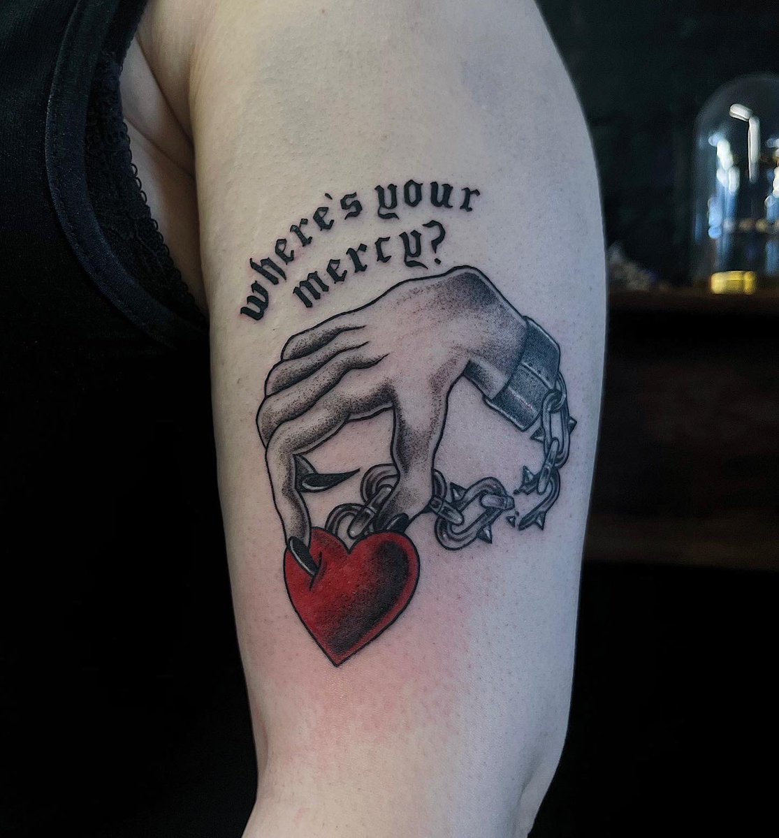 claudia (@h0lymalice) on Twitter photo 🩸haven’t you suffered enough?🩸
sooo happy i got to do this <a href="/delairetheliar/">Delaire the Liar</a> tattoo from my flash today! 🩸haven’t you suffered enough?🩸
sooo happy i got to do this <a href="/delairetheliar/">Delaire the Liar</a> tattoo from my flash today!