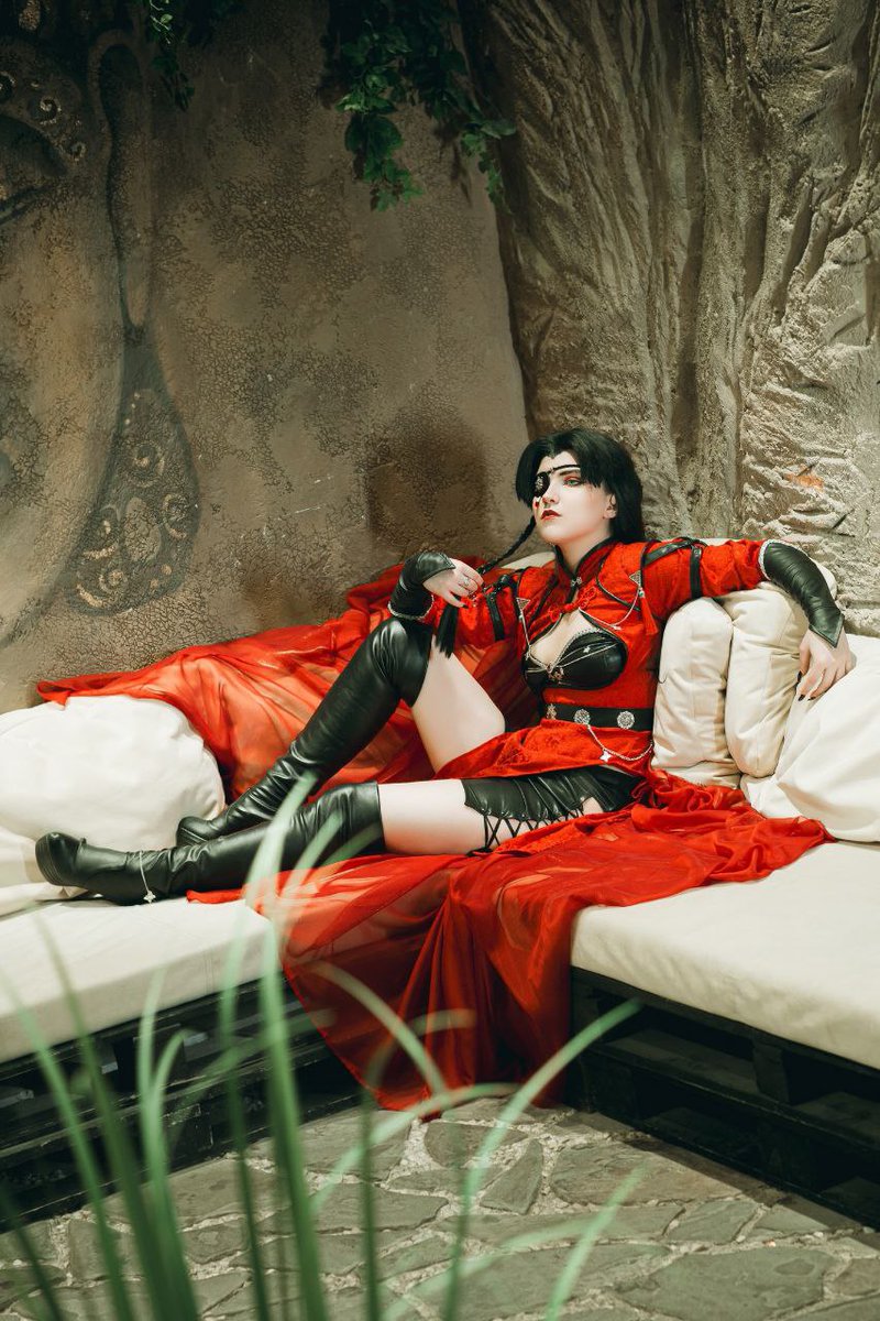 algolcrimson's tweet photo. @dahliadenoire I would like to show you my cosplay inspired by your art✨️ https://t.co/9DCbxDosbx