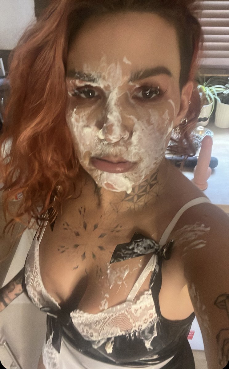 StickyVickyWAM's tweet photo. It canβt always go to plan β¦β¦
Not enough mess was made today ..
I ll try again tomorrow
(Phone gave up on me)
#itcantalwaysgotoplan #messy #pieinface #messymaid #wam #wamgirl #StickyVickyEssexWAM #fyp https://t.co/eeU80tSoGZ