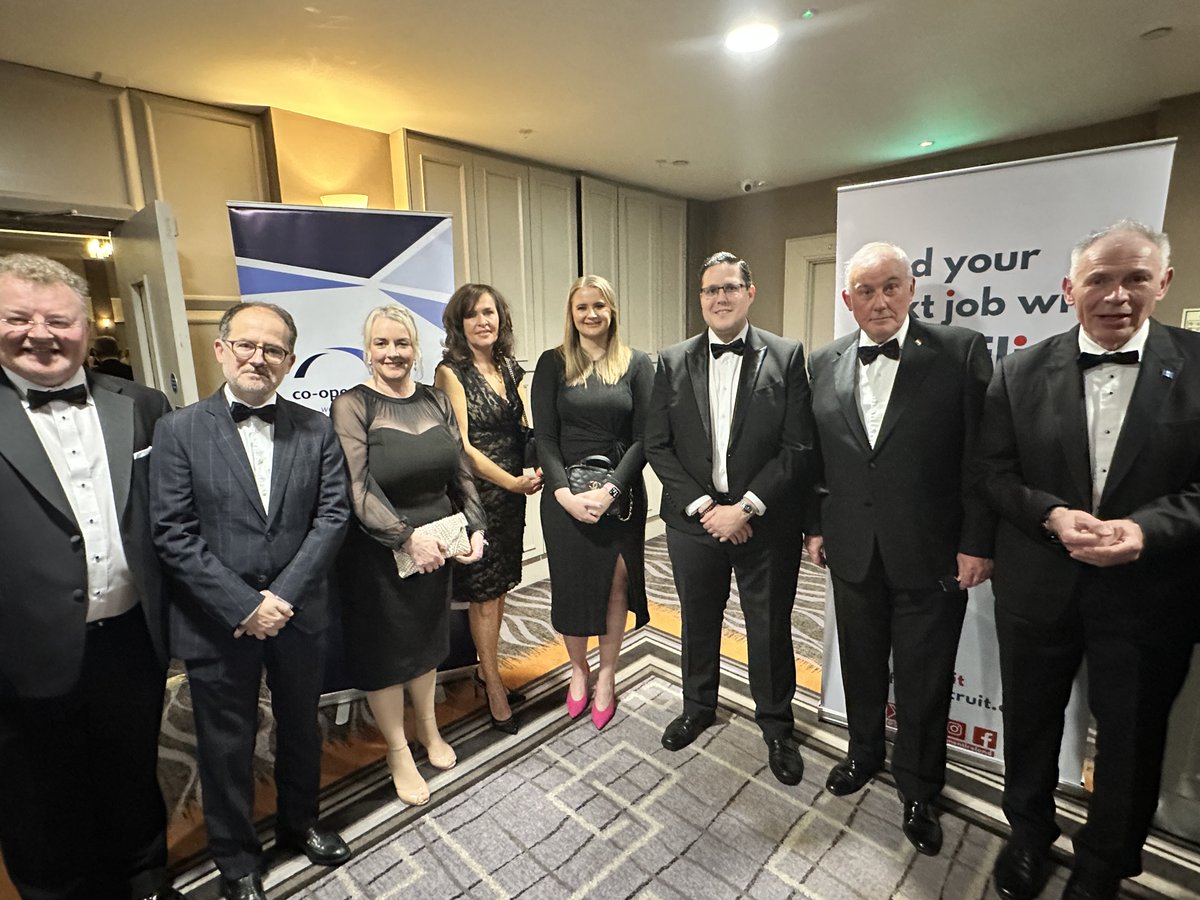 Junior Ministers Pam Cameron and Aisling Reilly attended the Consular Association of Northern Ireland (CA-NI) diplomatic dinner co-hosted by CA-NI and @cooperationirl. The Ministers highlighted the important role Consul Generals and Honorary Consuls play in building