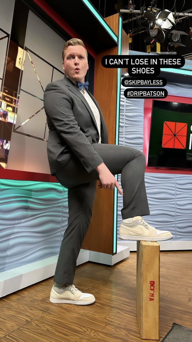 Chapman News tweet media