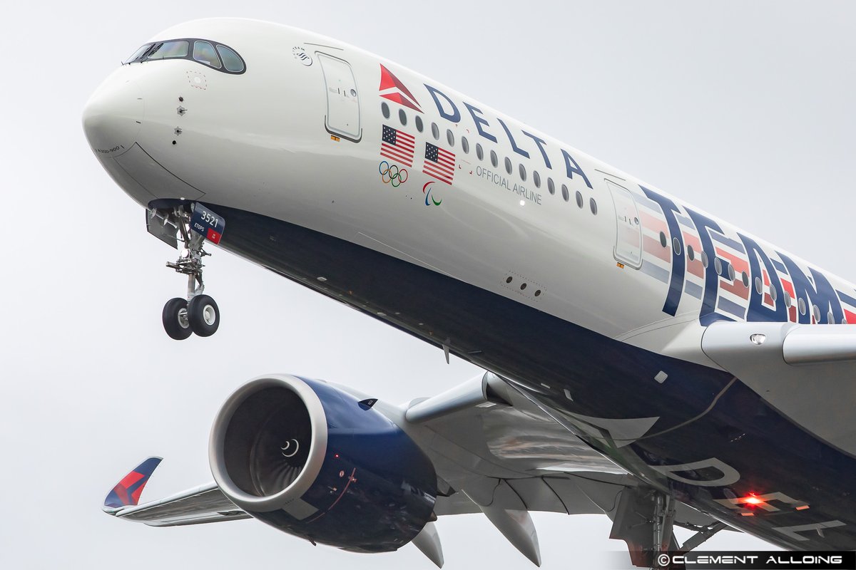 2nd flight done today for #TeamUSA ! This @Airbus #A350 for @Delta #N521DN wearing the colors of the USA Olympic team ! #Avgeeks #Avgeek #AIB02GU on @RadarBoxCom