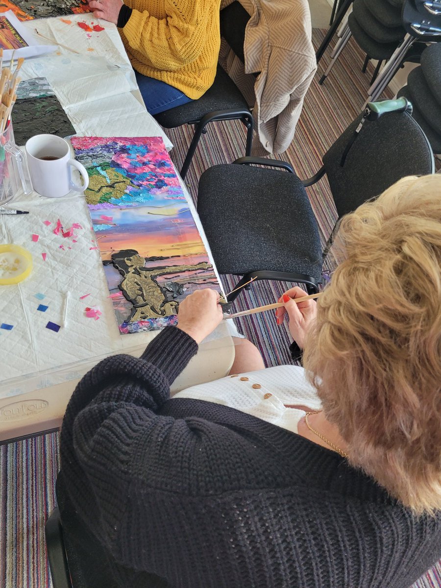 ggdesign29's tweet photo. The mural has just one more week to completion. The participants say they find it very relaxing and are loving the process #wavetrauma #tissuepaperart https://t.co/P5kUuag2v4