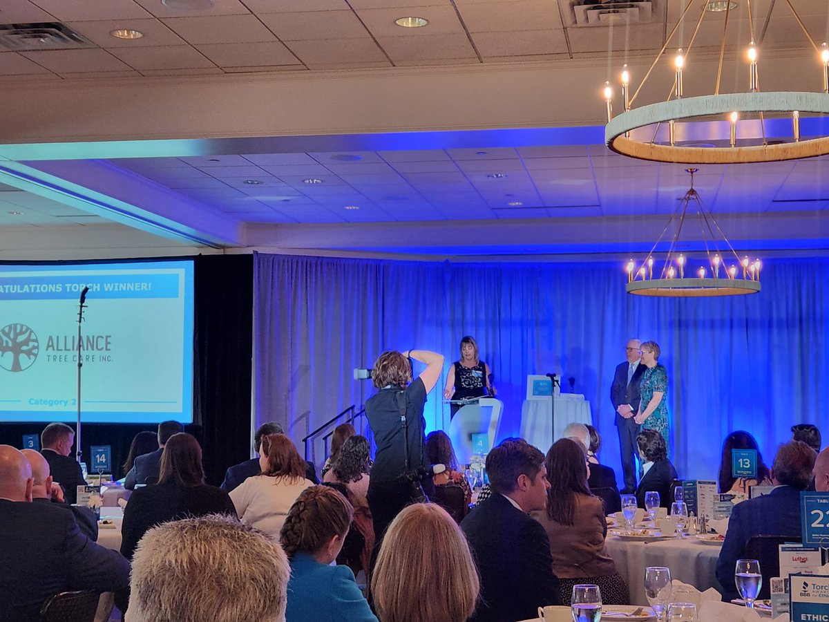 PUBLICITYCHAMP's tweet photo. Congrats Alliance Tree Care Inc on being a BBB Torch Winner!  Well deserved! Plant a tree!  #BBBTorchAwards @MRI_Publicity https://t.co/CsCAr25jJp
