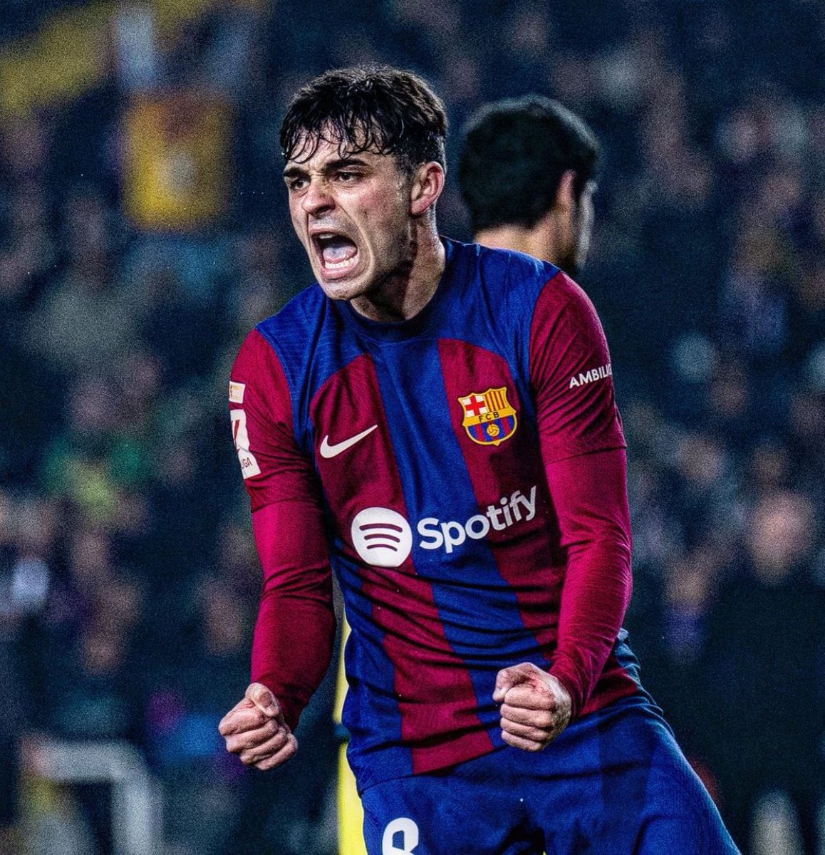 ManagingBarca's tweet photo. Back just in time 🪄 @Pedri https://t.co/wODHC4TyNU