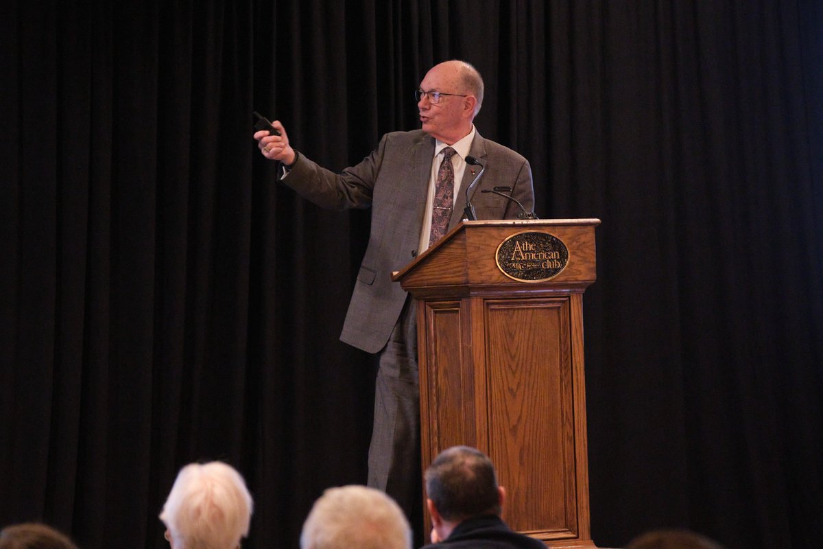 AWInational's tweet photo. Starting afternoon sessions with Dr. Chris Kuehl. Dr. Kuehl is a Managing Director of Armada Corporate Intelligence. He provides forecasts and strategic guidance for corporate clients around the world.

#springleadership #awiforward #economics https://t.co/ZE6fT5ieIA