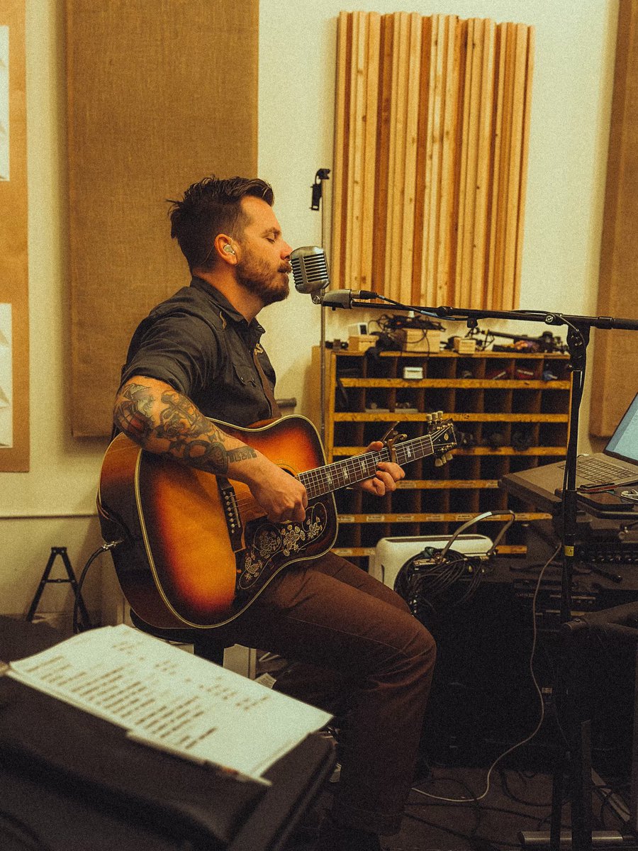 Dustin Kensrue tweet media