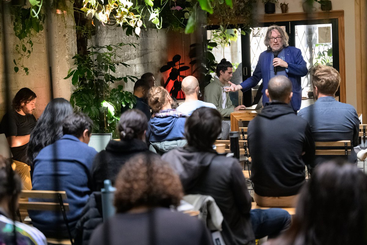 protocollabs's tweet image. 📢 📸 Day 5️⃣ photo roundup!

Make sure to share yours, including #LabWeekPG. 🌿