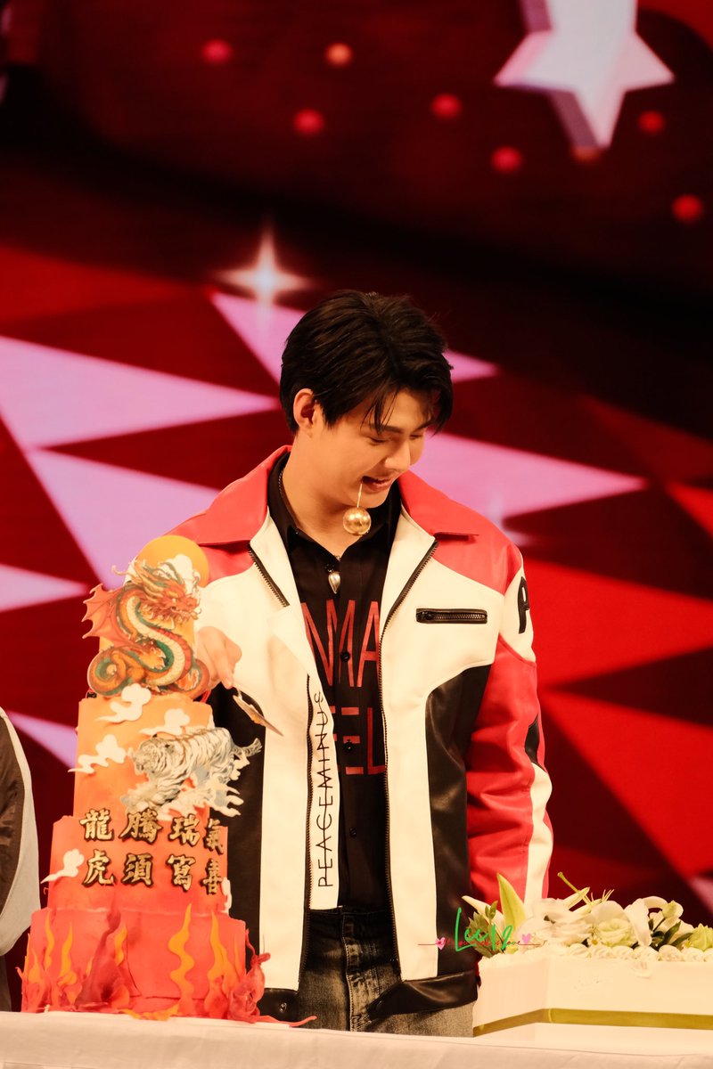 唯愿以后越来越好，love you❤️

HAPPY DAY26 SAINTSUP
#.แฮปปี้เดย์26เซ้นต์ซุป

#Saint_sup