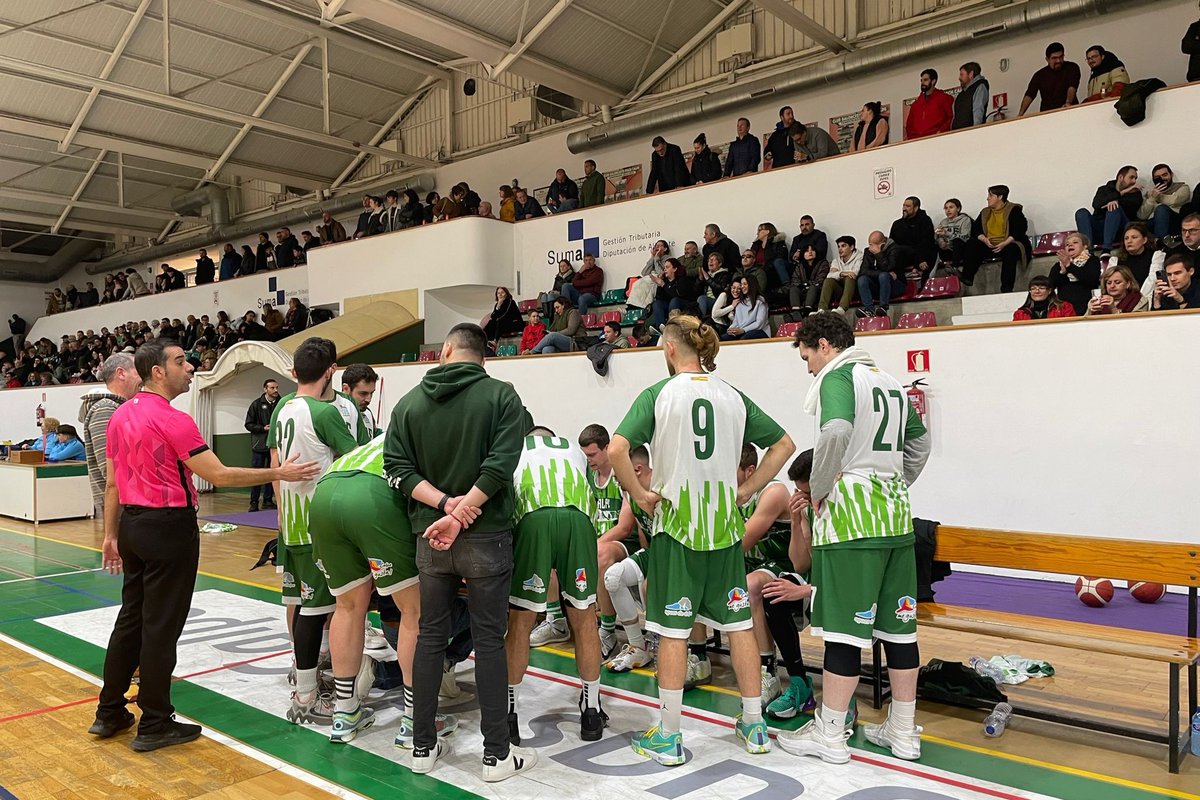 basketcalpe's tweet photo. 🏀 𝗔𝗨𝗧𝗢𝗡Ó𝗠𝗜𝗖𝗔 |

🏠  #MareaVerde🟢 gracias por el apoyo durante toda la temporada, pero este domingo hay que bailar por última vez el Sweet Caroline en el Domingo Crespo

📅 DOMINGO
🕣 19:30h

#LosNiñosDelPueblo 💚 https://t.co/oVk08H31Xy