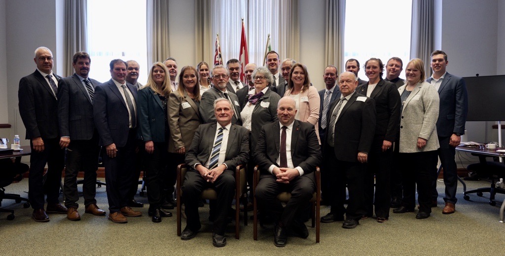 It's always a pleasure to connect with <a href="/john_vanthof/">John Vanthof, MPP Timiskaming-Cochrane</a> to discuss emerging issues and priorities impacting Ontario farm businesses. It was great to learn more about his Private Member’s Bill on Right to Repair. Thank you for meeting with #teamOFA. #OFAatQP #ontag #FarmsFoodForever