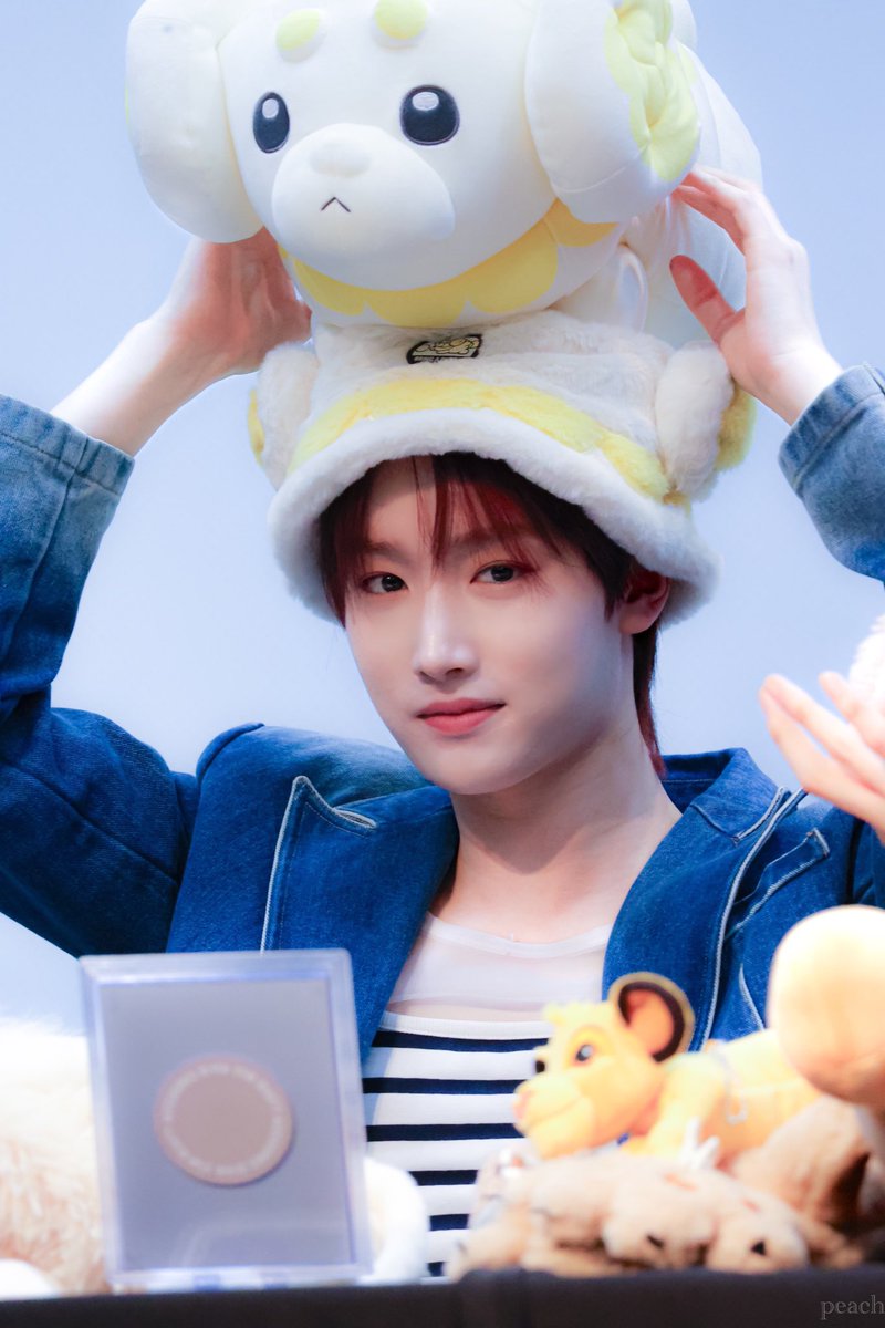 rhayiom's tweet photo. 넘넘 귀여움 강아지 혀기🐾 ͗ ͗˒˒
생일 축하해🤍.ᐟ.ᐟ
앞으로도 함께 하자♡

#TEMPEST #템페스트 #혁 #HYUK
#HAPPY_HYUK_DAY https://t.co/bklBqao71K