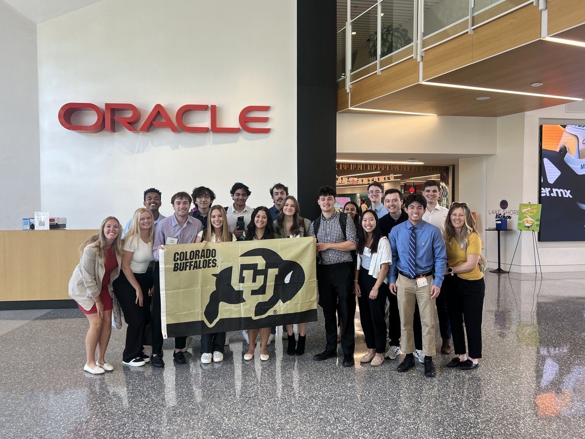 Last week, a group of #BusinessBuffs explored careers in the technology and sales space for an inaugural career trek to Austin. Thank you to all of our incredible employer hosts—including memoryBlue, Google, Oracle and Tesla—and alumni who participated in our networking event.