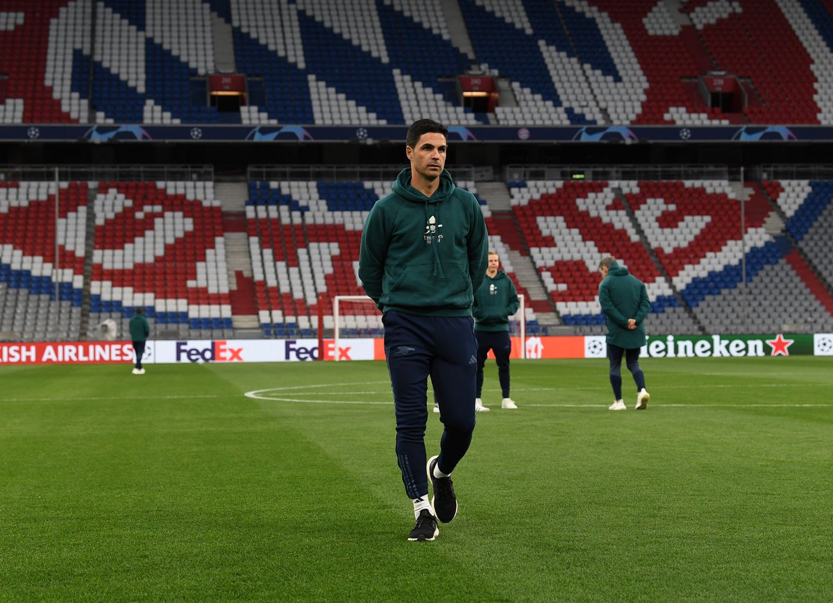 Taking it all in.

📍Fußball Arena München