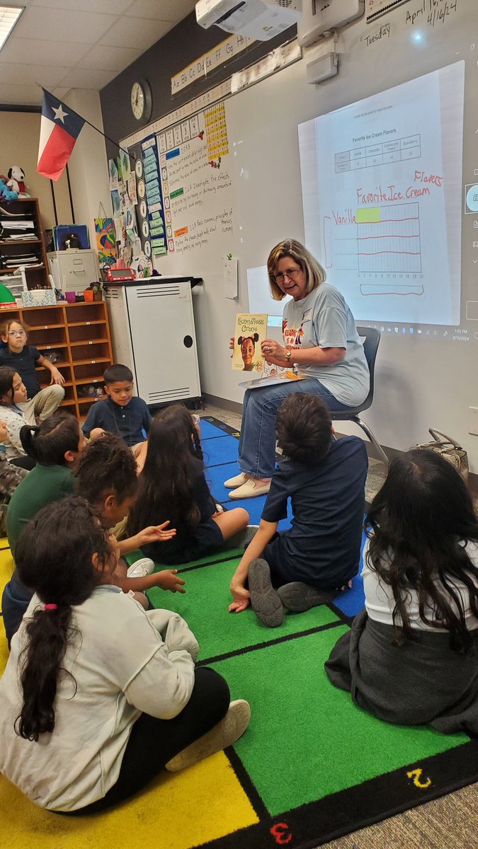 We found Ms. Karla from @BushHoustonLit reading to Mrs. Johnston's class this afternoon. It's always a great day when our friends come by to share their love of literacy. #SBISDGoodNeighbor #Literacy #CollaborativeSpirit @SBISD