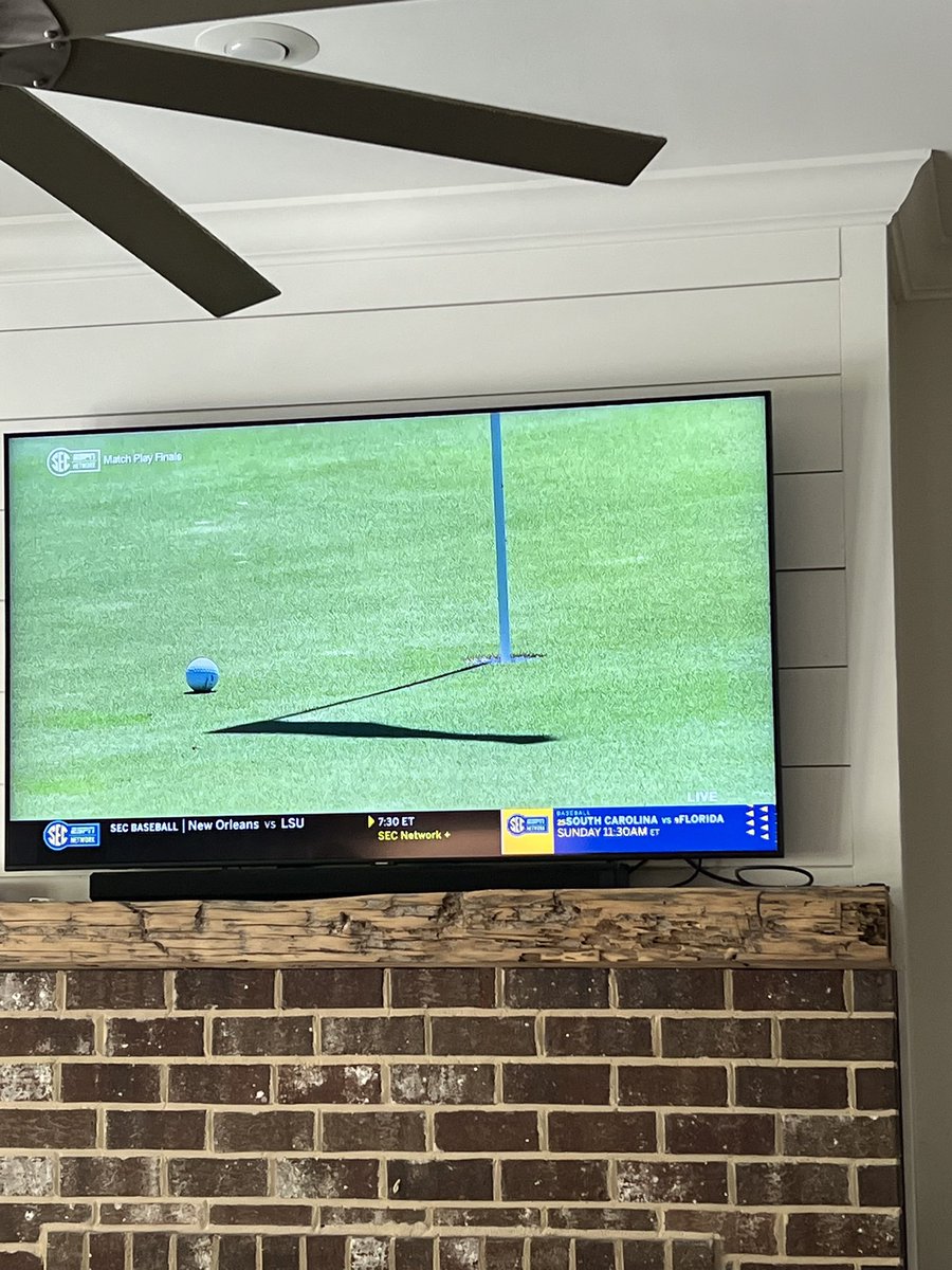 The wedge shot by Avery Weed that won the SEC championship!!! Great job @ChEwing00 @LaurenRWhyte and all the @HailStateWG players!!! #hailstate