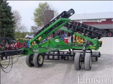 J&M TF21 ⬇️

30' double rolling baskets — been through the shop and ready for the field, listed by Born Implement.

🔗usfarmer.com/tillage-equipm…

#USFarmer #Tillage #FarmEquipment #AgTwitter #OhioAg #FarmMachinery #ForSale #USAg