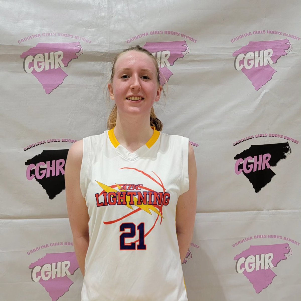 CghrMedia's tweet image. 🏀 #CGHRMedia

#CGHRSpringKickoff

#SpringKickoff

FINAL
4/13/2024 - 4 30 PM

COURT 1

@abclightbball Select - 45
VS
#MtLuxorRockets Select - 38

#ABC
Sarah Grace Furst - 21 Pts

Naydia Shaw - 14 Pts

#MtLuxor
Jahnae Duncan - 11 Pts

#NCBallers

#CarolinaGirlsHoopsReport