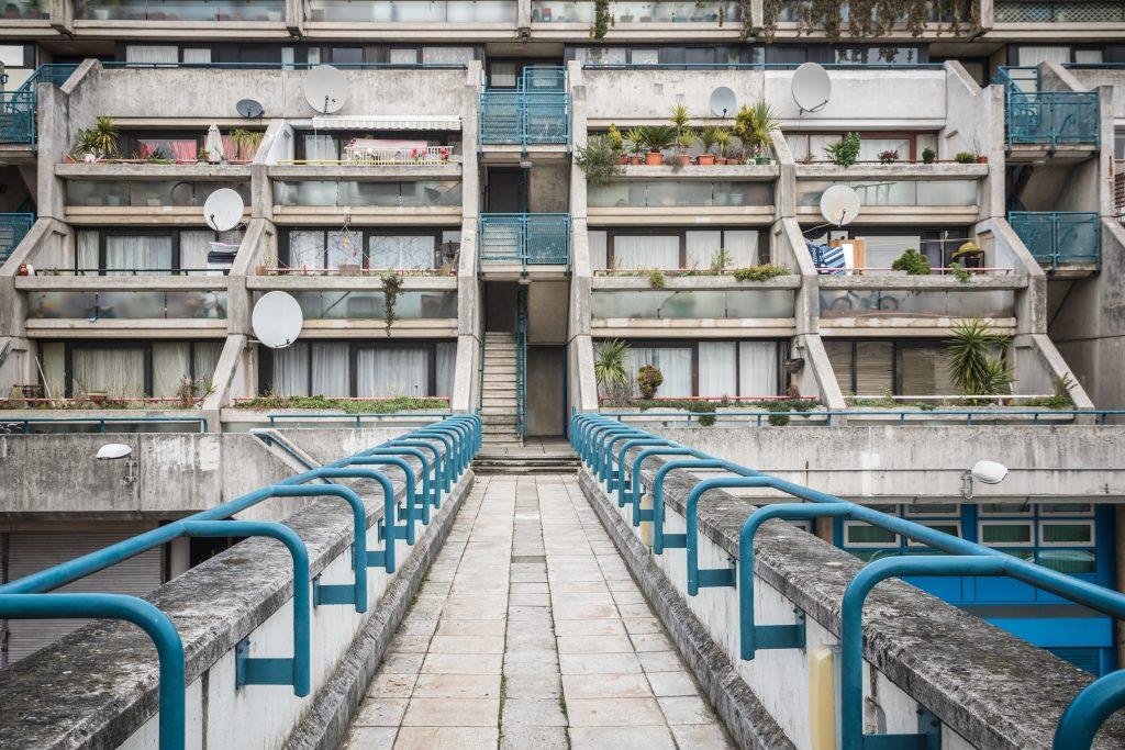 ArchitectsJrnal's tweet photo. Neave Brown listed estate faces ‘irreversible damage’ from a heating upgrade:
https://t.co/jmJTXTuZ6Q https://t.co/k3bJoqxqVL