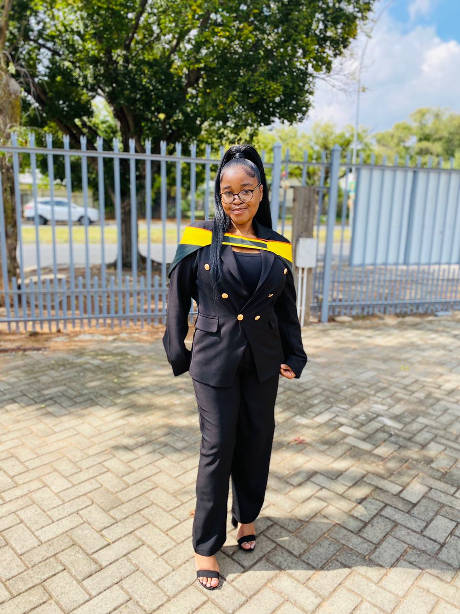 did a thing with @UFSweb today🎓🥺
#UFSGraduation2024