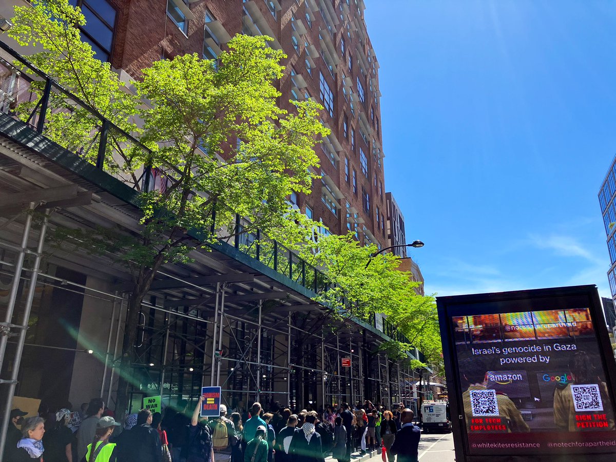 AshAgony's tweet photo. #NoTechForApartheid protest happening now outside a Google building in NYC. Google workers are leading these rallies to demand that Google stop aiding the genocide of Palestinians &amp; drop their contract with Israel’s military. #NoTechForGen0c1de https://t.co/IhXxNsEcw1