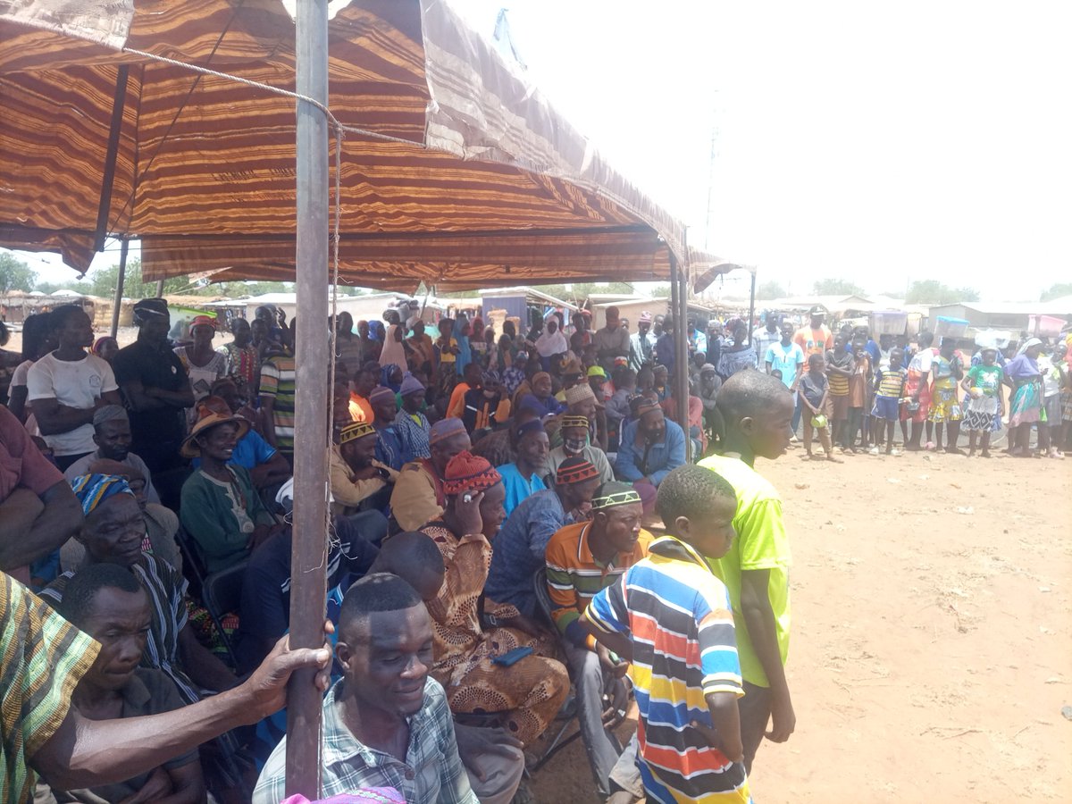 RUMNET's tweet photo. Wapuli Committee for Cooperation and Social Cohesion  held a dance festival of Konkombas and Fulbes to spread peace messages on the need for farmers and herders to settle conflicts through mediation instead of violence. @USEmbassyGhana
@followers https://t.co/SCpKGtGFoB