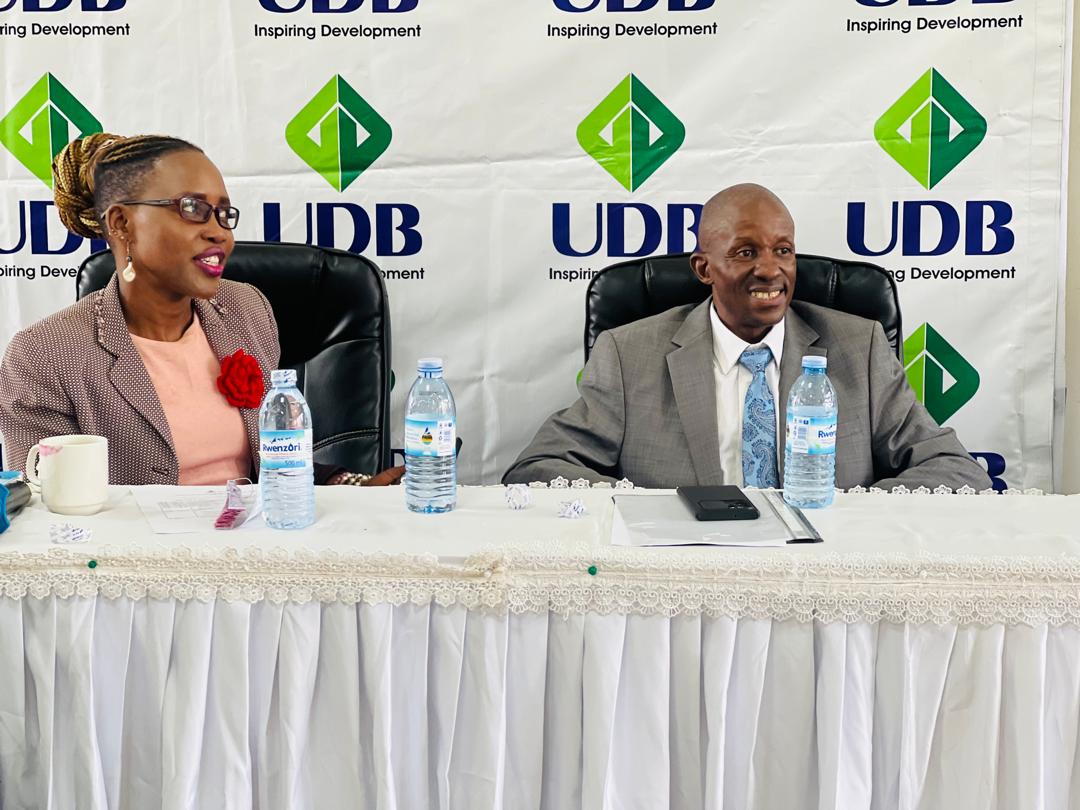 Today, I launched the Enterprise Development Programme focusing on SMEs, women and youth accross the country at @UMIUganda. The Programme, supported by @UDB_Official and implemented by MUBS will hand hold entrepreneurs to scale up their businesses.