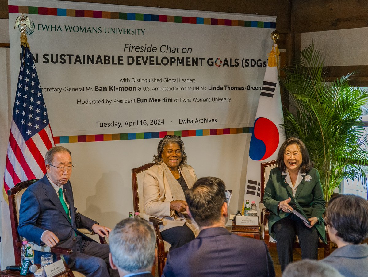 An honor to share a stage with former UN Secretary-General Ban Ki-moon and Ewha President Eun Mee Kim. At the Ewha Womans University in Seoul, we discussed the importance of advancing the Sustainable Development Goals – the world's blueprint for peace and prosperity.