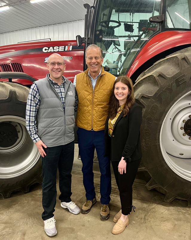 chesneyg22's tweet photo. Last week, Jay Kruse &amp; I joined a Farm Bill Listening Session with @SenJohnThune &amp; @JohnBoozman, moderated by @michellerookag. It was a valuable chance for @DakotaCUA to discuss the Farm Bill and highlight credit unions' role in supporting farmers &amp; ranchers in the Dakotas. https://t.co/ts8oWeLCL7