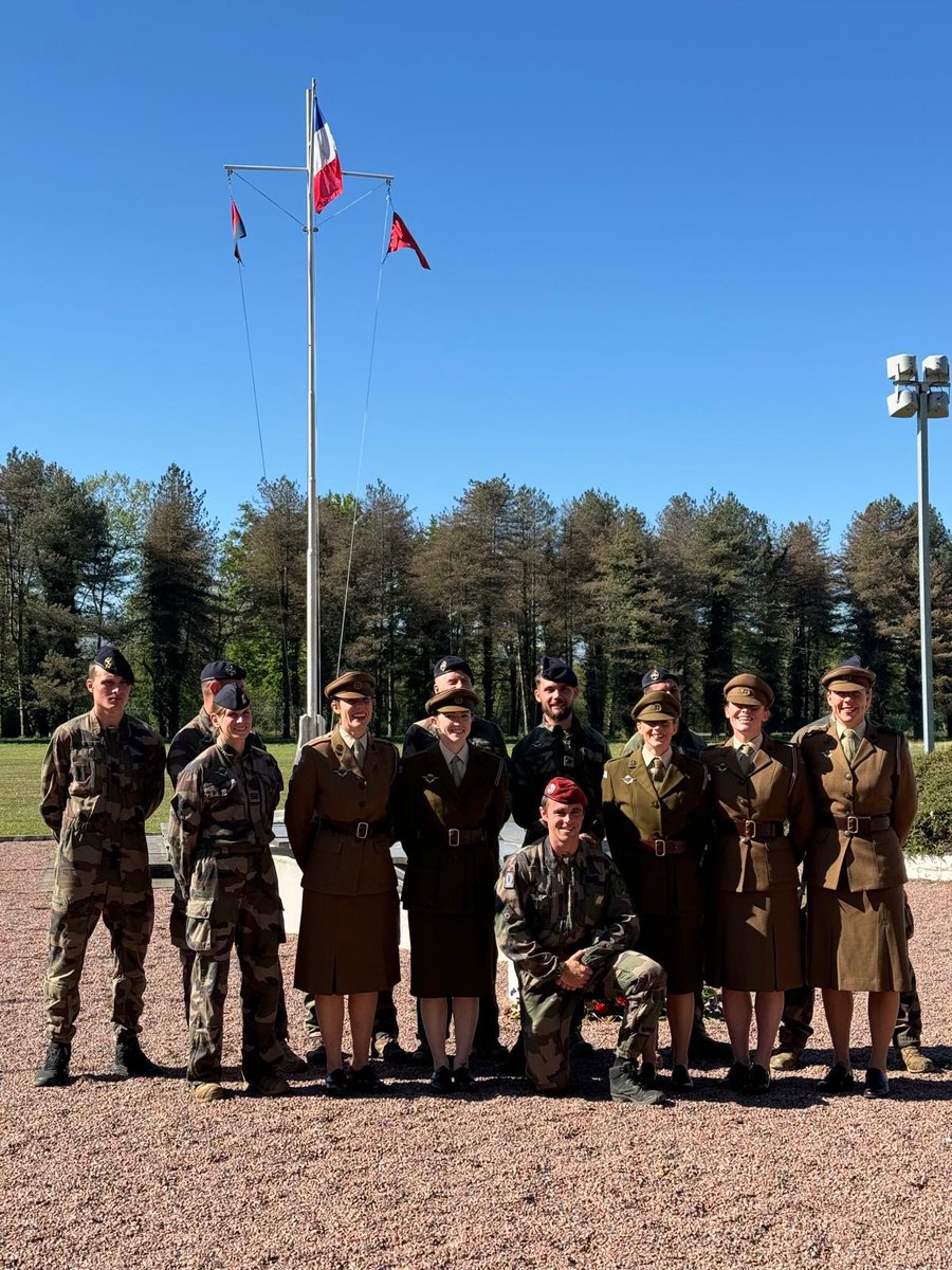 1/2 FANYs complete French Paratroopers course in ETAP. We are so proud of the courageous women who have served in the FANY over the years – notably those who parachuted into occupied France during the Second World War; many of whom lost their lives.